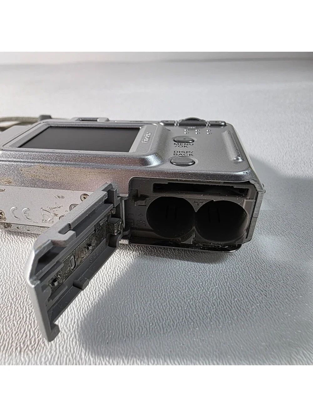Fujifilm FinePix A400 Digital Camera 4.1MP Silver | Works No Card